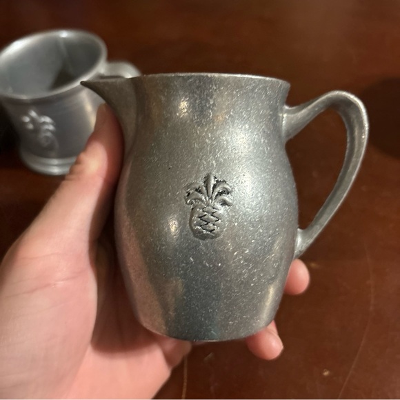 Carson Pewter sugar and creamer set. - Picture 2 of 12